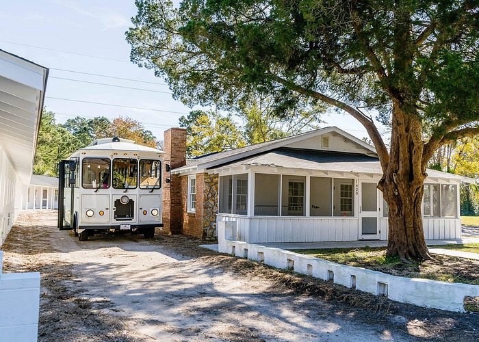 Myrtle Beach History, Movies and Music Trolley Tour